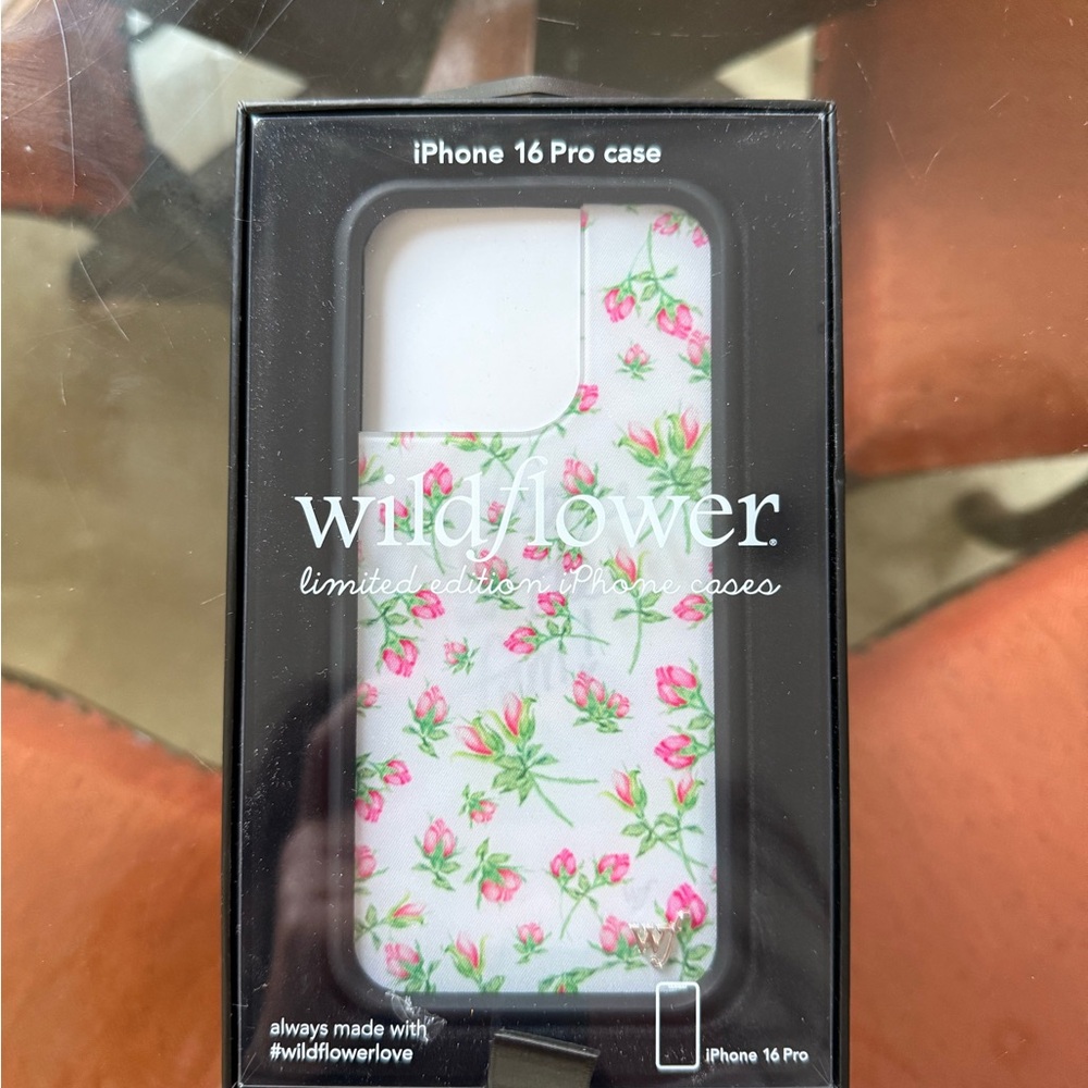 Wildflowers White and Pink Floral Case
